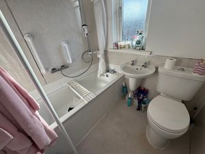 Finchley Crescent Walkergate